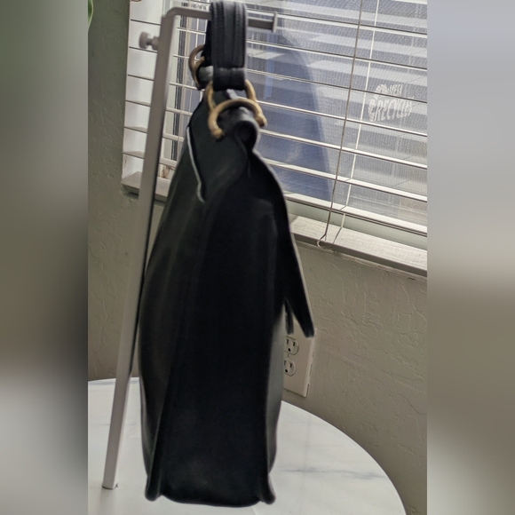 Coach Willis Black Leather Crossbody /Handbag. - Picture 7 of 14